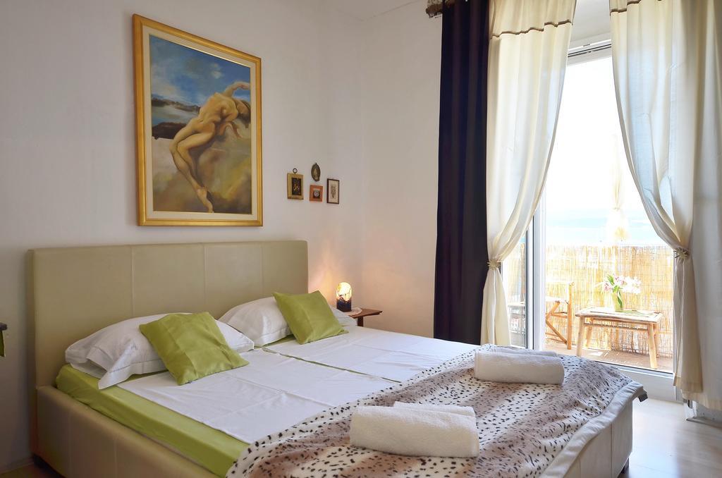 Apartment Pere S Mora Mimice Zimmer foto
