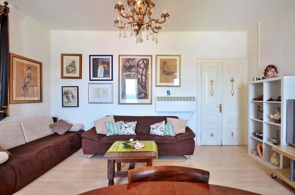 Apartment Pere S Mora Mimice Zimmer foto